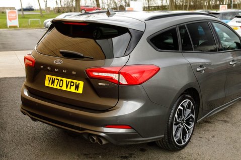 Ford Focus ST-LINE X EDITION MHEV 8