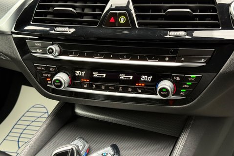BMW 5 Series 520D M SPORT TOURING -FULL SERVICE HISTORY -TWIN DASHCAMS -GHOST -BIG AUDIO 41