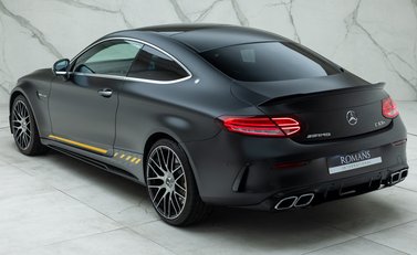Mercedes-Benz C63 AMG S FINAL EDITION 12