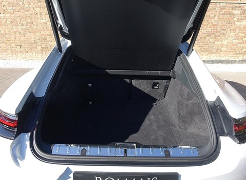 Porsche Panamera 4S 9