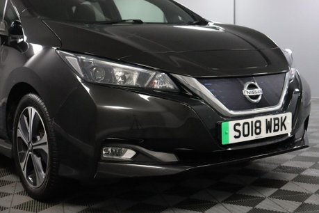 Nissan LEAF LAUNCH EDITION 24