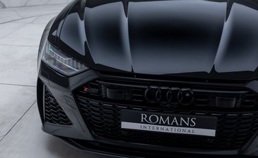 Audi RS6 AVANT PERFORMANCE CARBON VORSPRUNG 32