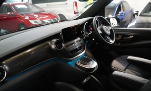 Mercedes-Benz Eqv 300 SPORT PREMIUM 7 Seats Full MB Service history Adaptive Cruise 360 Cam  27