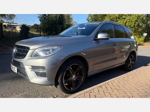 Mercedes-Benz M Class 2.1 ML250 AMG Line Bluetec Auto 4WD 5dr 3