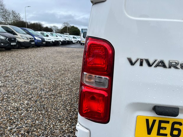 Vauxhall Vivaro LWB L2H1 2900 Edition Air Con Sensors EURO 6 NO VA 26