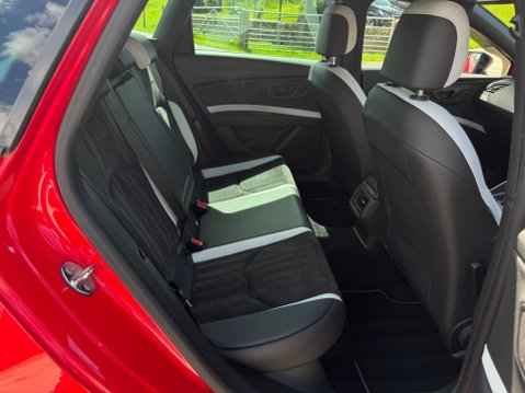 SEAT Leon 2.0 TSI Cupra 290 Sport Tourer Euro 6 (s/s) 5dr 19
