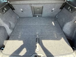 Volvo XC40 2.0 XC40 + B4 MHEV Auto 5dr 66