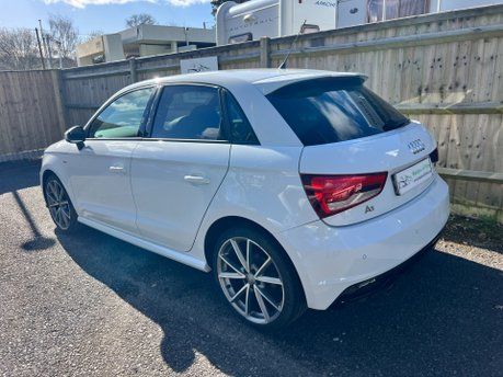 Audi A1 SPORTBACK 1.6 TDI BLACK EDITION 5dr 7