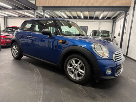 Mini Hatch 1.6 One 3dr