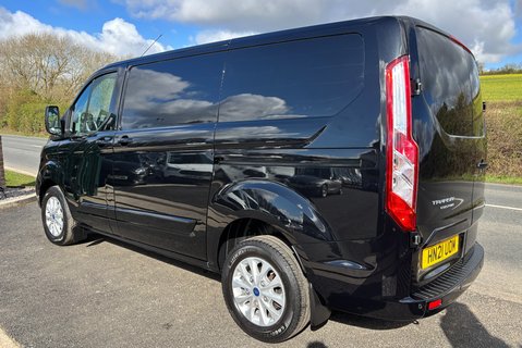 Ford Transit Custom 280 L1 130 ps Limited Panel Van 6