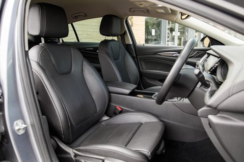 Vauxhall Insignia ELITE NAV 31