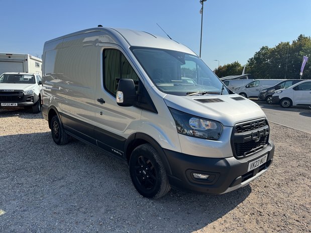 Ford Transit MWB L2H2 Medium Roof Trail 350 Air Con Alloys Sensors Cam Tow Bar EURO 6 4