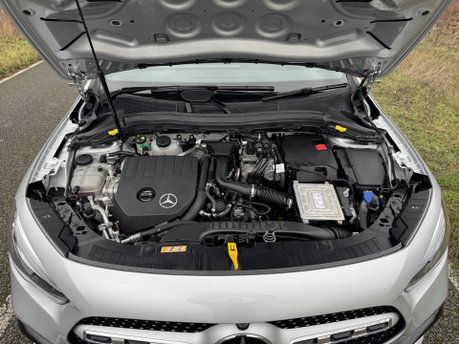 Mercedes-Benz GLA Class GLA 250e Exclusive Edition Premium Plus Petrol Hybrid Auto PANROOF/SAT NAV 38