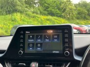 Toyota C-HR 1.8 C-HR Design HEV CVT 5dr 19