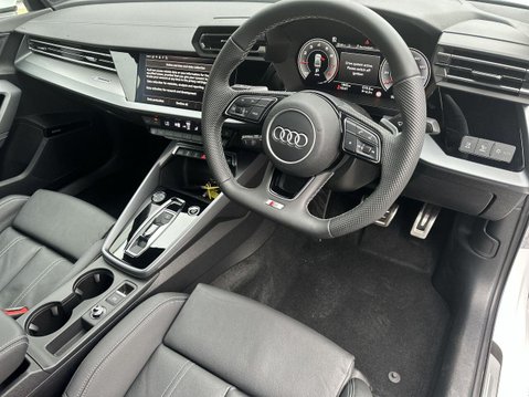 Audi A3 1.5 TFSI 35 S line Saloon 4dr Petrol S Tronic Euro 6 (s/s) (150 ps) 1 Owner 36