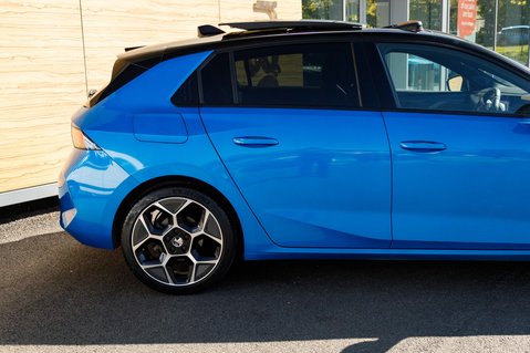 Vauxhall Astra ULTIMATE 7