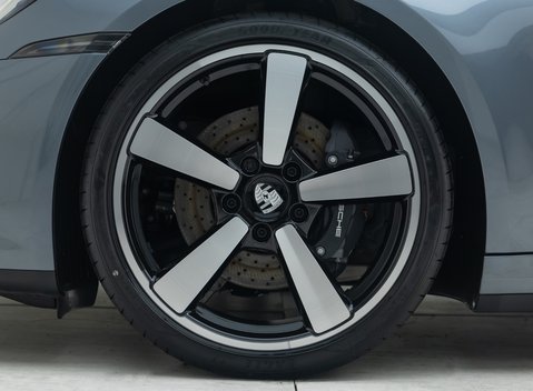 Porsche 911 Carrera T (992.2) 28