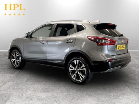 Nissan Qashqai 1.5 dCi N-Connecta SUV 5dr Diesel Manual Euro 6 (s/s) (115 ps) 5