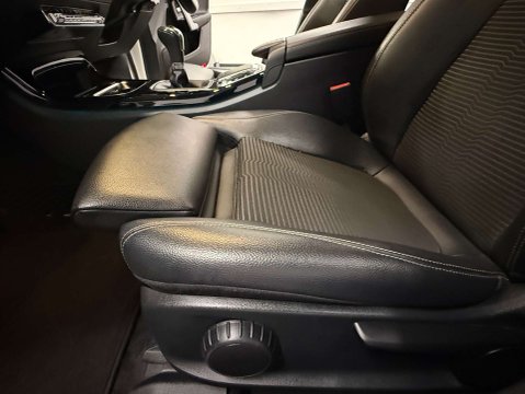 Mercedes-Benz A Class 1.3 A 200 Sport Premium 4dr 20