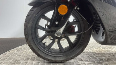 Direct Bikes Milan DB125 2024 125CC PROJECT 21