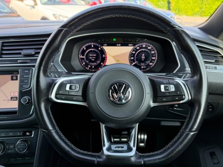 Volkswagen Tiguan 2.0 TDI BlueMotion Tech R-Line DSG 4Motion Euro 6 (s/s) 5dr 17