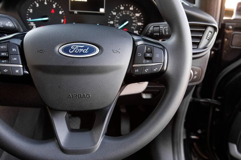 Ford Fiesta TREND 19