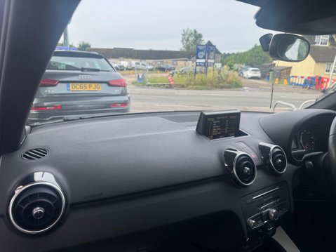 Audi A1 1.4 TFSI S line Euro 6 (s/s) 3dr 31