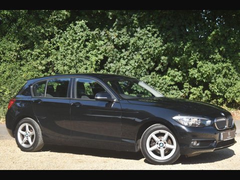 BMW 1 Series 1.5 118i SE Hatchback 5dr Petrol Manual Euro 6 (s/s) (136 ps) 1