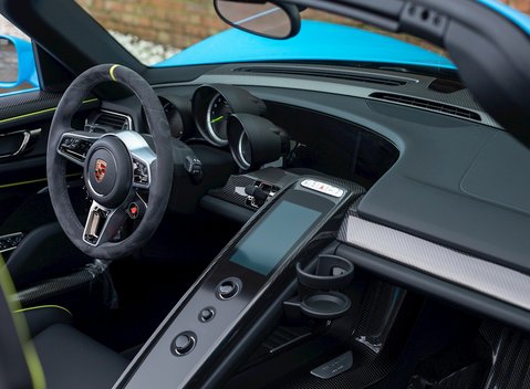 Porsche 918 Spyder 16