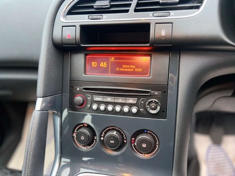 Peugeot 3008 1.6 3008 Active HDi 5dr 32