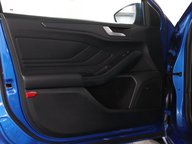 Ford Focus ST-LINE X 44