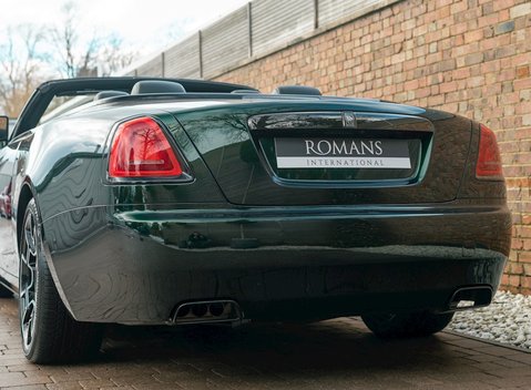 Rolls-Royce Dawn Black Badge 28