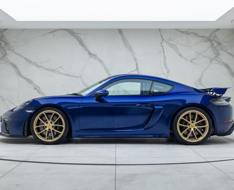 Porsche Cayman GT4 (718)