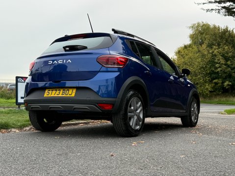 Dacia Sandero Stepway EXPRESSION TCE 25