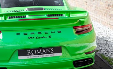 Porsche 911 (991.2) Turbo S 26