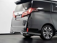 Toyota Alphard 2.5 MPV 2.5 SUV Automatic Petrol 18
