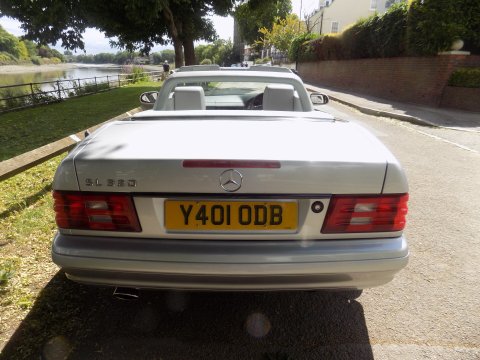 Mercedes-Benz SL Series SL320 52