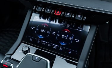 Lamborghini Urus SE 23