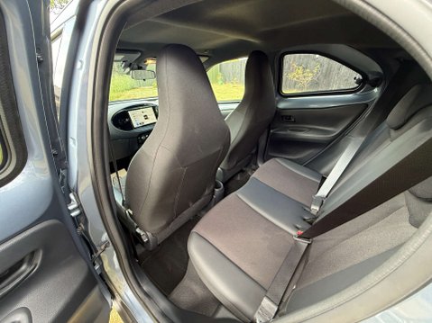Toyota Aygo X 1.0 Aygo X Exclusive VVT-i Auto 5dr 48