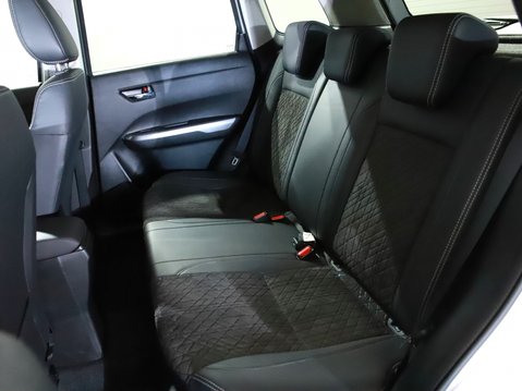 Suzuki Vitara 1.4 Boosterjet SZ5 ALLGRIP 5dr Auto 36