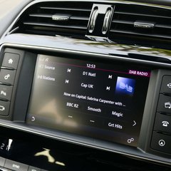 Jaguar XE 2.0 XE R-Sport D Auto 4dr 1