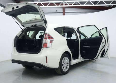Toyota Prius+ 1.8 VVT-h Icon MPV 5dr Petrol Hybrid CVT Euro 6 (s/s) (136 ps) 57