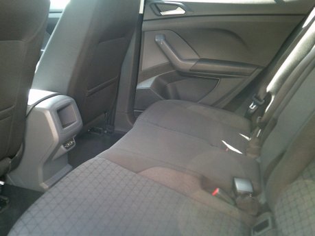 Volkswagen T-Cross SE TSI DSG ONLY 41,000 MILES FROM NEW 14