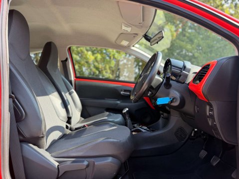 Toyota Aygo 1.0 Aygo X-Pression VVT-i 3dr 6
