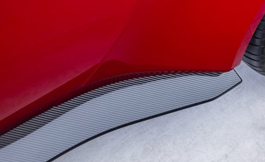 Aston Martin V12 Vantage 41