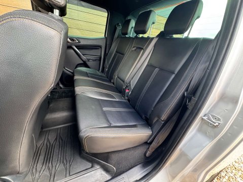 Ford Ranger 2.0 Ranger Wildtrak EcoBlue 4x4 Auto 4WD 4dr 32