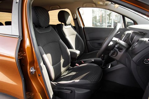Renault Captur DYNAMIQUE S NAV DCI 29