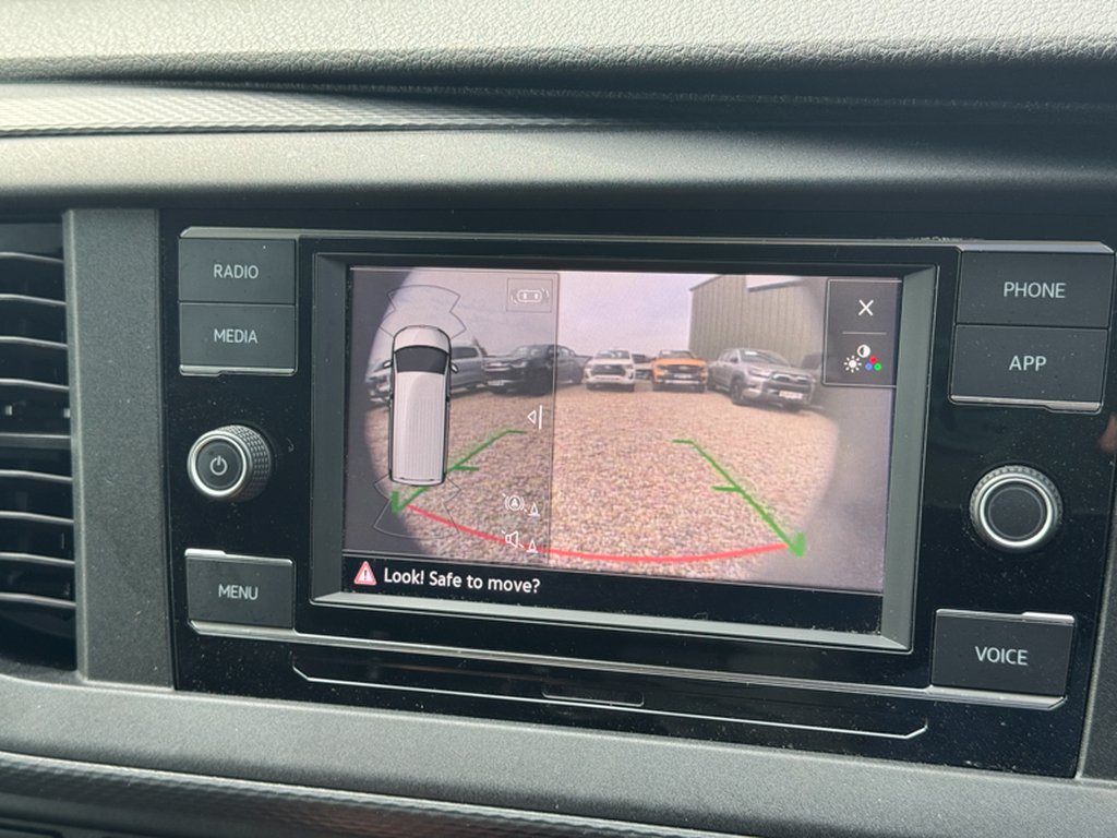 2023 Volkswagen Transporter SWB L1H1 Low Roof Highline T28 Air Con Alloys Camera Sensors EURO 6 — thumbnail 33 of 51