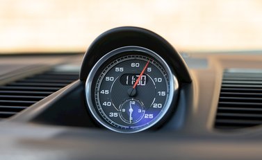 Porsche 911 (991.2) Targa 4 GTS 19