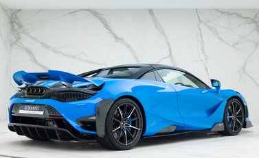 McLaren 765LT Spider 11